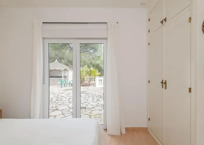 2 Homes, Pool And Beautiful Ocean View! Сasa de vacaciones