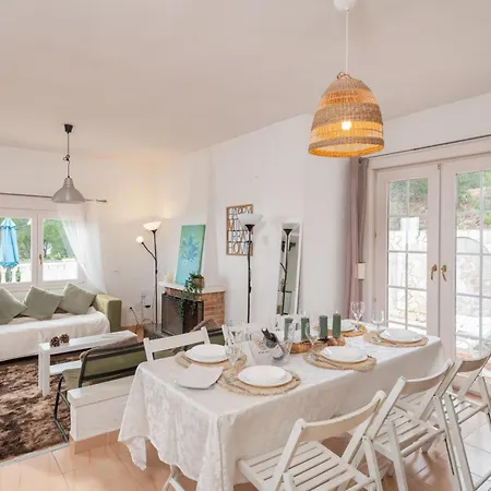 2 Homes, Pool And Beautiful Ocean View! Semesterbostad
