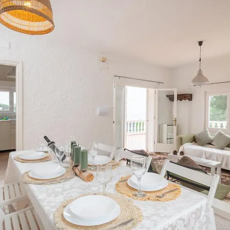 2 Homes, Pool And Beautiful Ocean View! Semesterbostad *