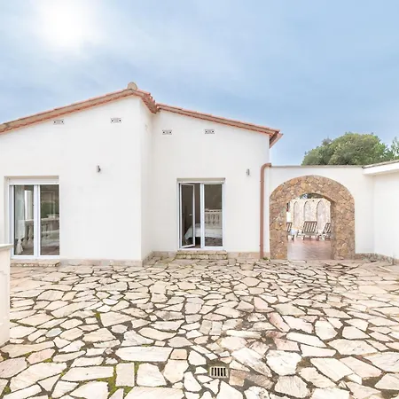 2 Homes, Pool And Beautiful Ocean View! Semesterbostad *