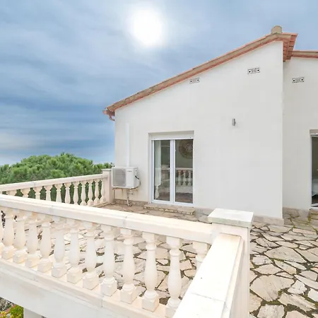 Semesterbostad 2 Homes, Pool And Beautiful Ocean View! *