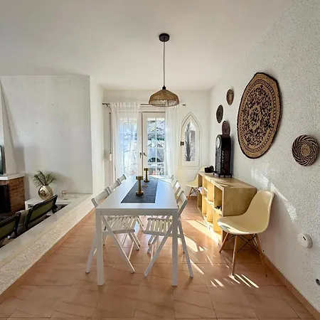 Semesterbostad 2 Homes, Pool And Beautiful Ocean View! Lloret de Mar