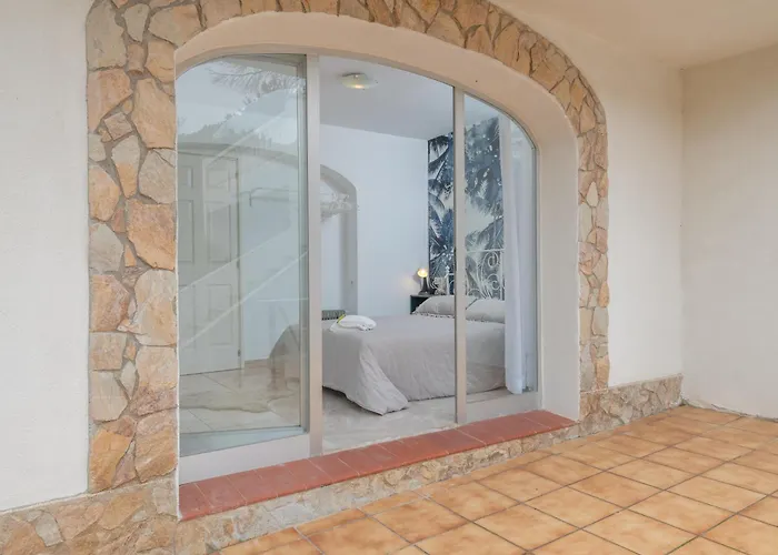 2 Homes, Pool And Beautiful Ocean View! Lloret de Mar